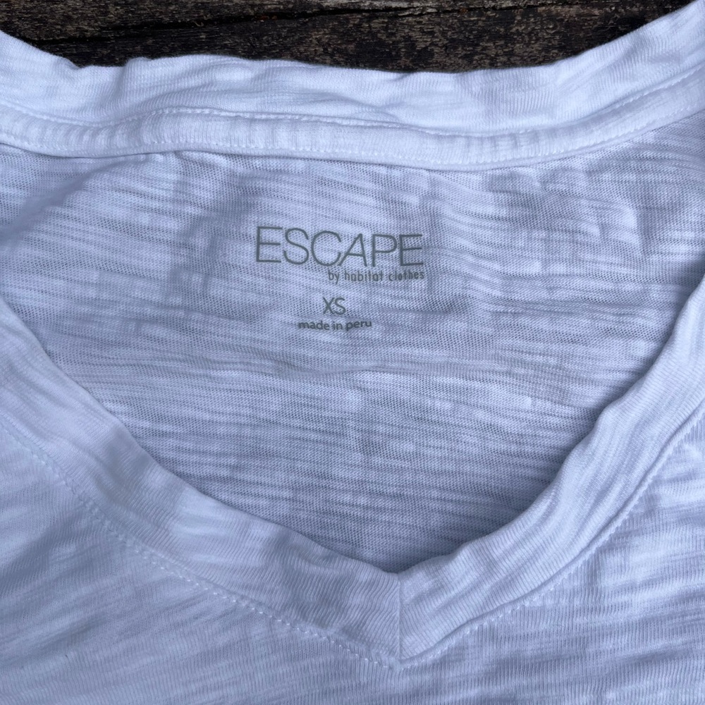 Escape Textured Peruvian Cotton Sun and Sea Tank White XS - Picture 2 of 5